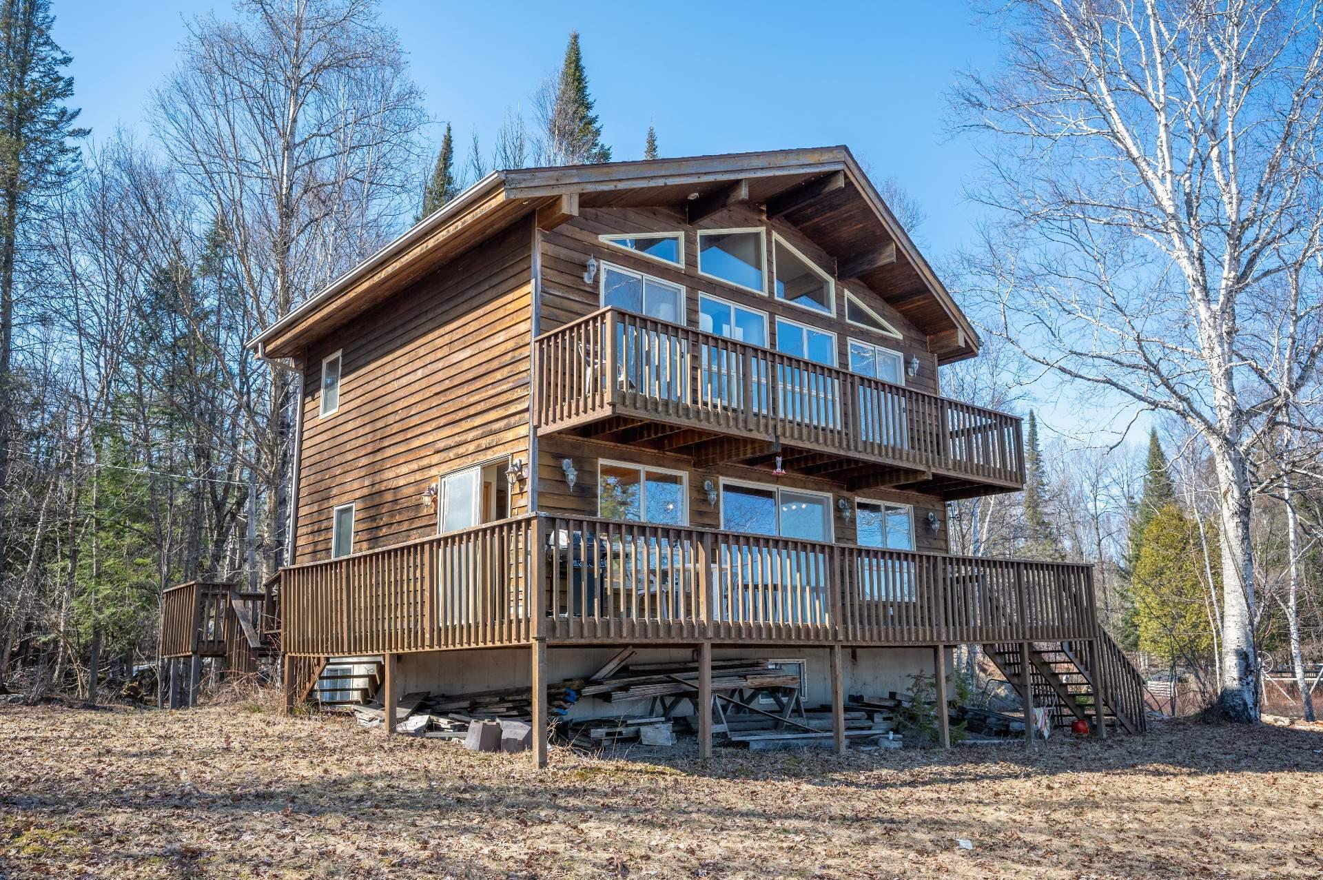 









1636


Ch. du Lac-Chaud

,
La Macaza,




QC
J0T1R0


