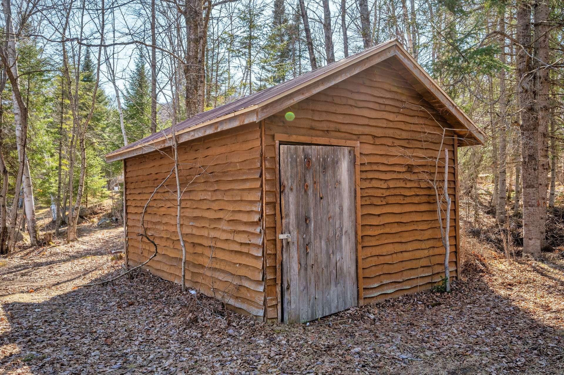 









1636


Ch. du Lac-Chaud

,
La Macaza,




QC
J0T1R0

