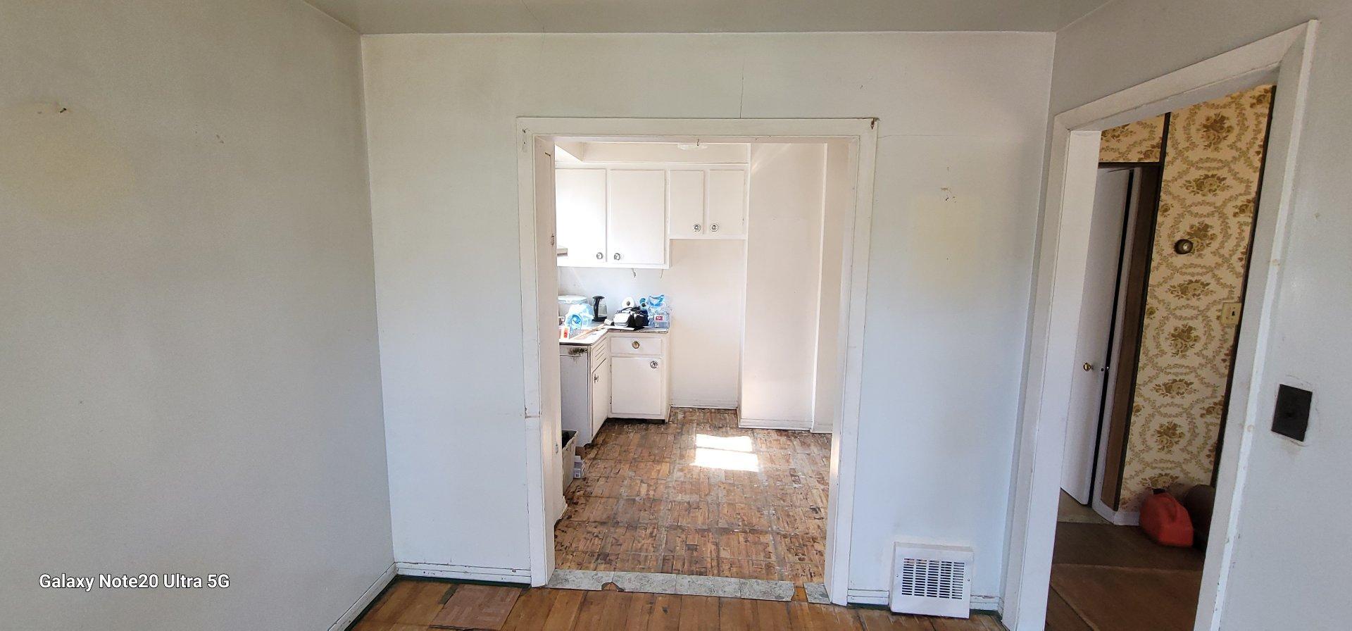 









7421


20e Avenue

,
Montréal (Villeray/Saint-Michel/Parc-Extension),




QC
H2A2K7


