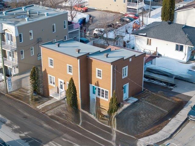









400


Boul. Ste-Anne

,
Sainte-Anne-des-Plaines,




QC
J5N3P5

