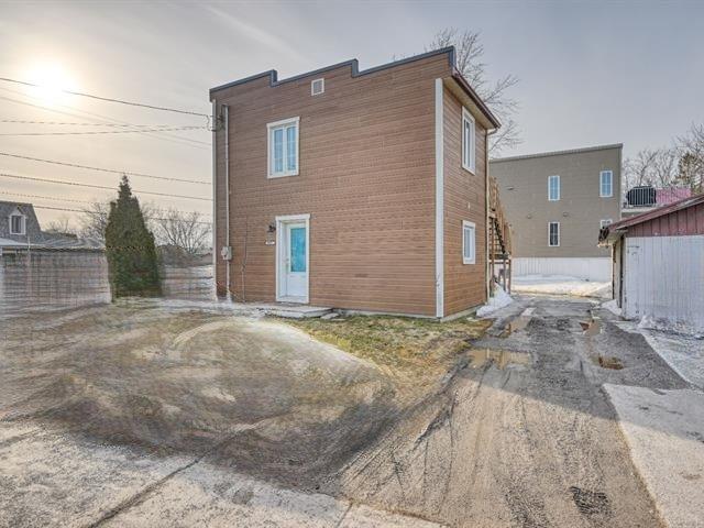 









400


Boul. Ste-Anne

,
Sainte-Anne-des-Plaines,




QC
J5N3P5

