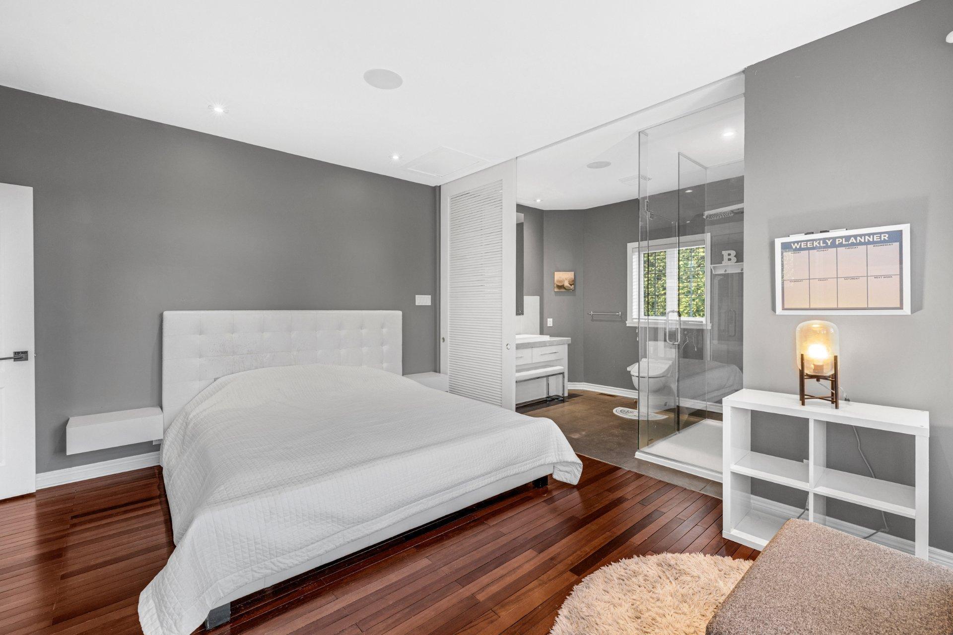 









451


Boul. de Fontainebleau

,
Blainville,




QC
J7B1W7

