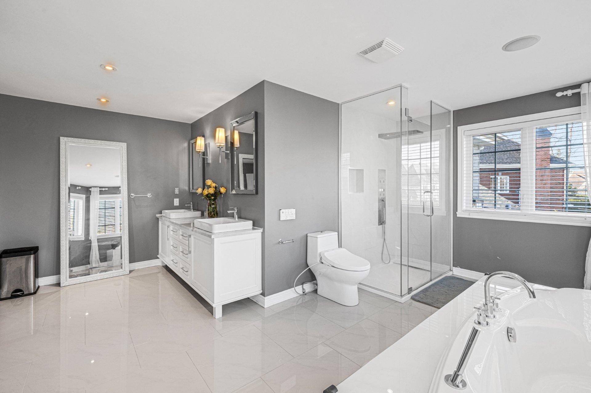 









451


Boul. de Fontainebleau

,
Blainville,




QC
J7B1W7

