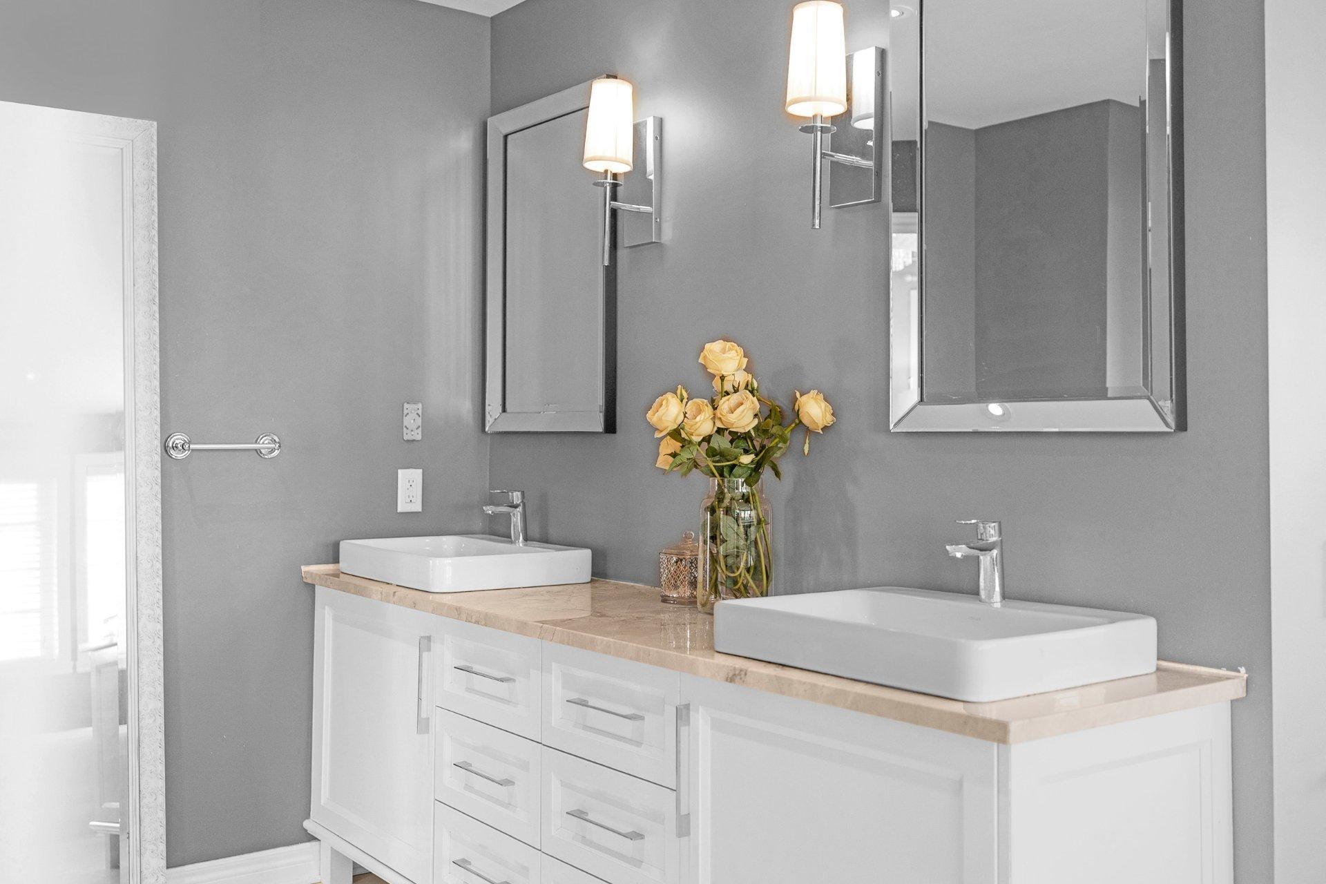 









451


Boul. de Fontainebleau

,
Blainville,




QC
J7B1W7

