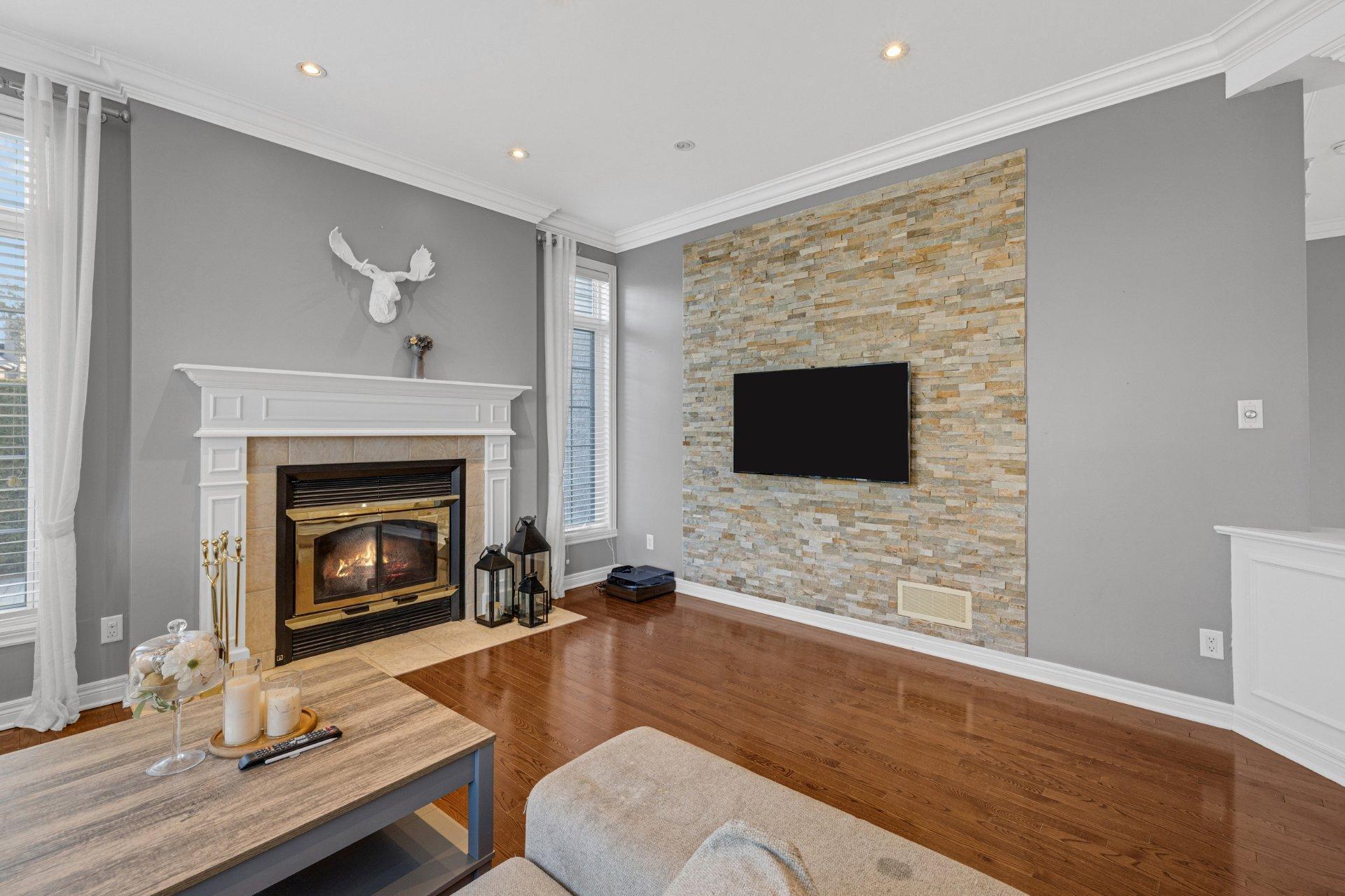 









451


Boul. de Fontainebleau

,
Blainville,




QC
J7B1W7

