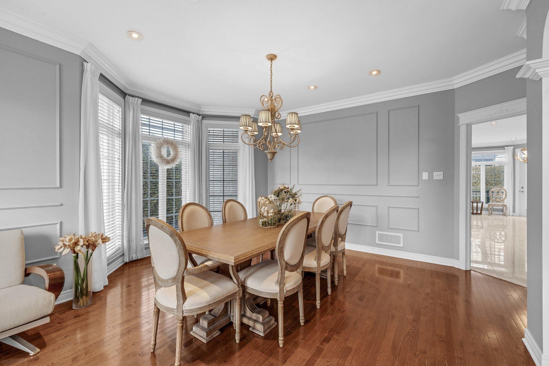









451


Boul. de Fontainebleau

,
Blainville,




QC
J7B1W7

