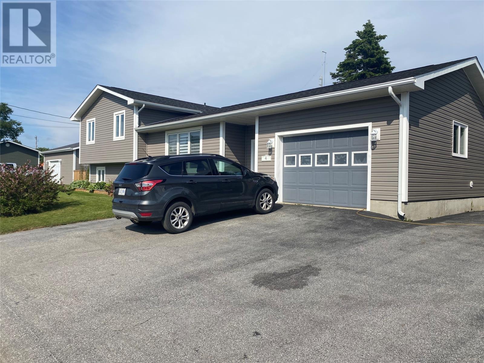












4 James Street

,
Stephenville,




Newfoundland & Labrador
A2N1Y3


