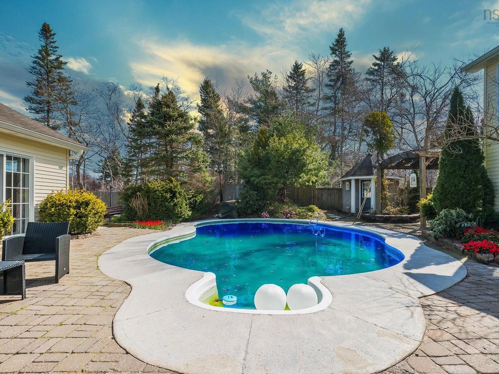 












23 GREBE Avenue

,
Timberlea,




NS
B3T 1J1


