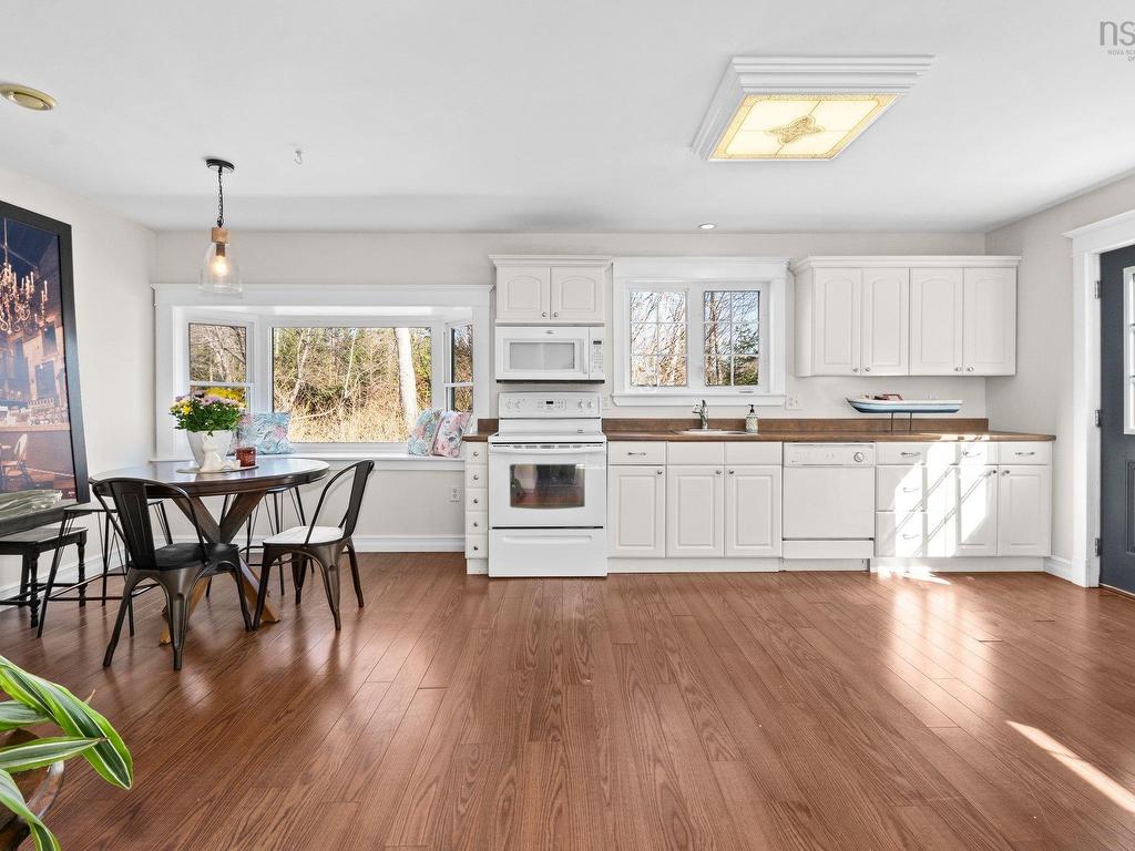 












23 GREBE Avenue

,
Timberlea,




NS
B3T 1J1

