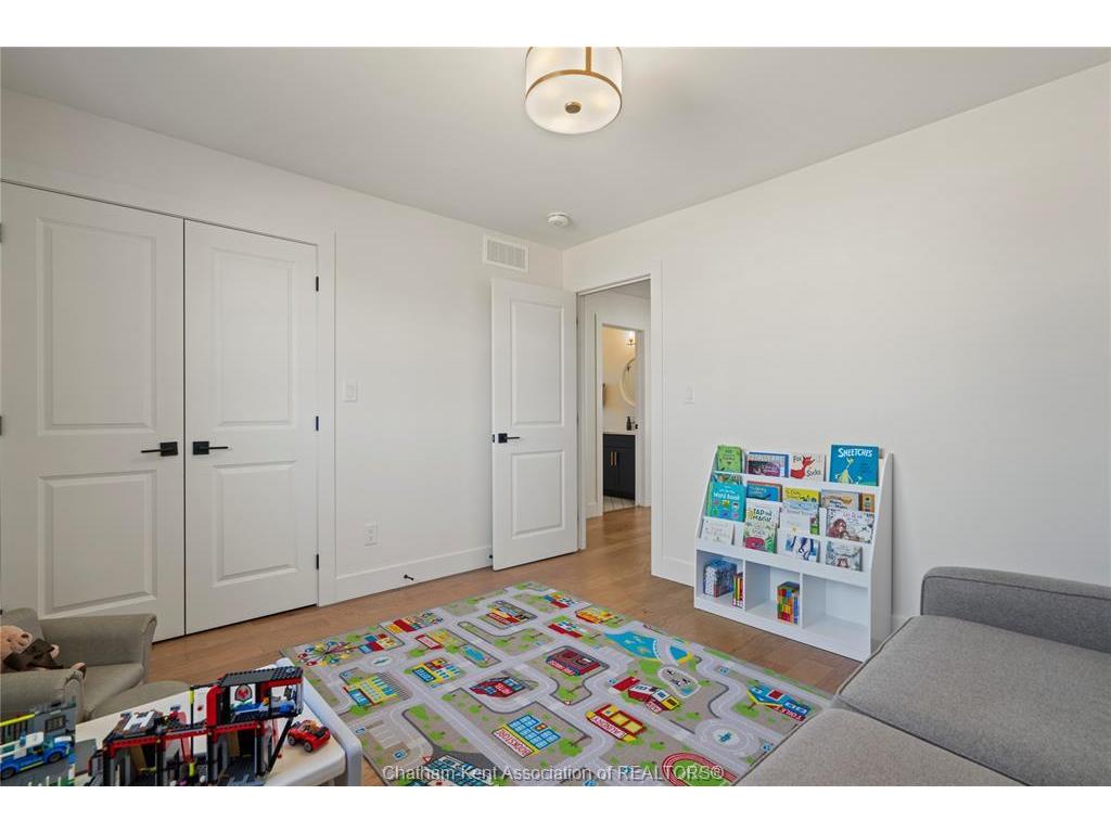 









4516


Anderson

Avenue,
Comber,




ON
N0P 1J0

