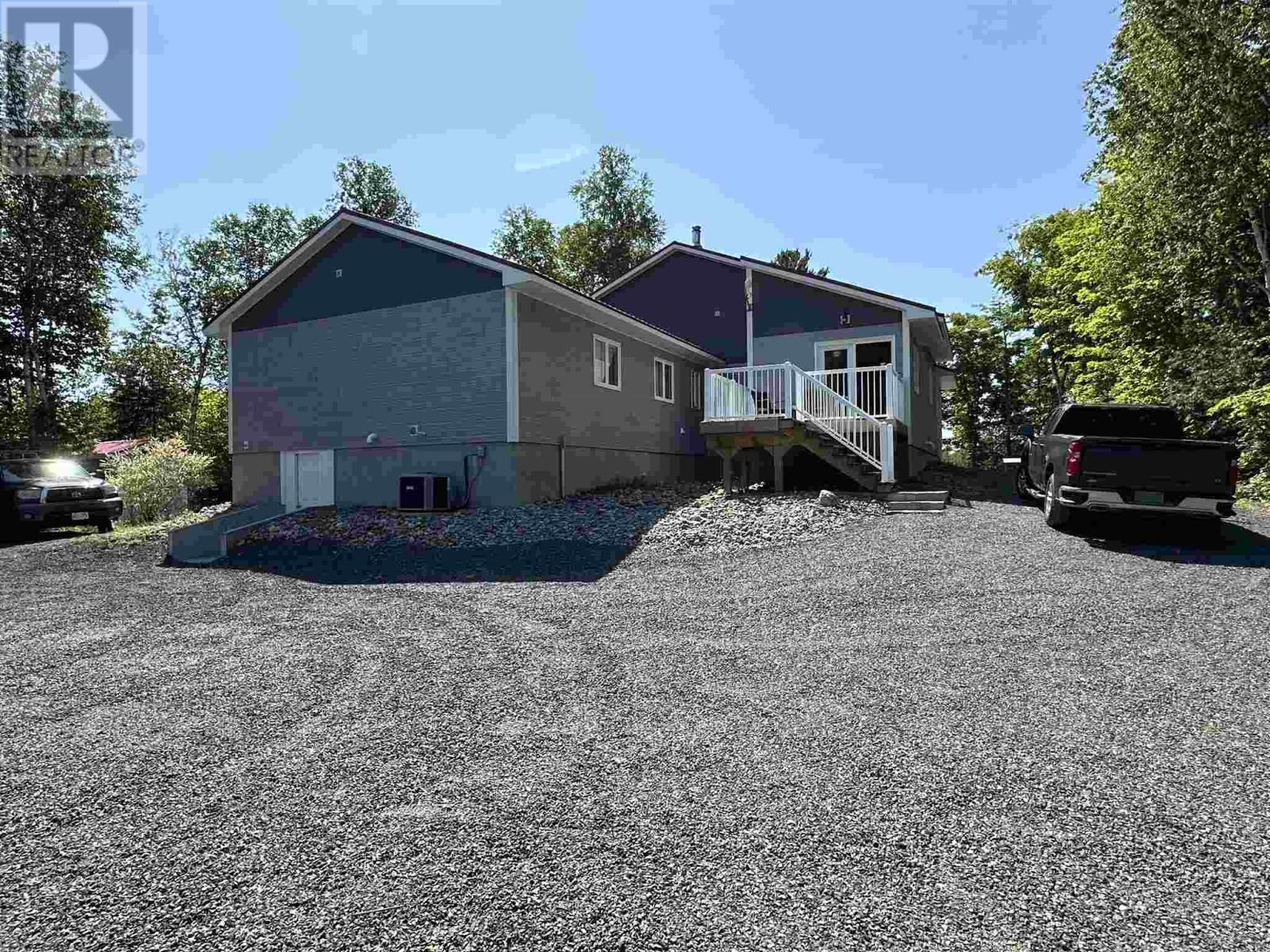 












837 Stanrock RD

,
Elliot Lake,




Ontario
P5A2S9

