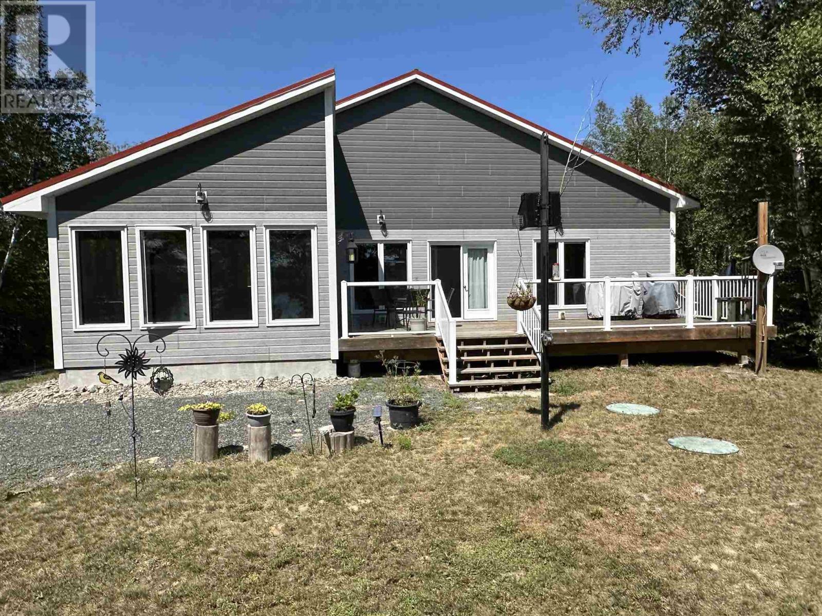 












837 Stanrock RD

,
Elliot Lake,




Ontario
P5A2S9

