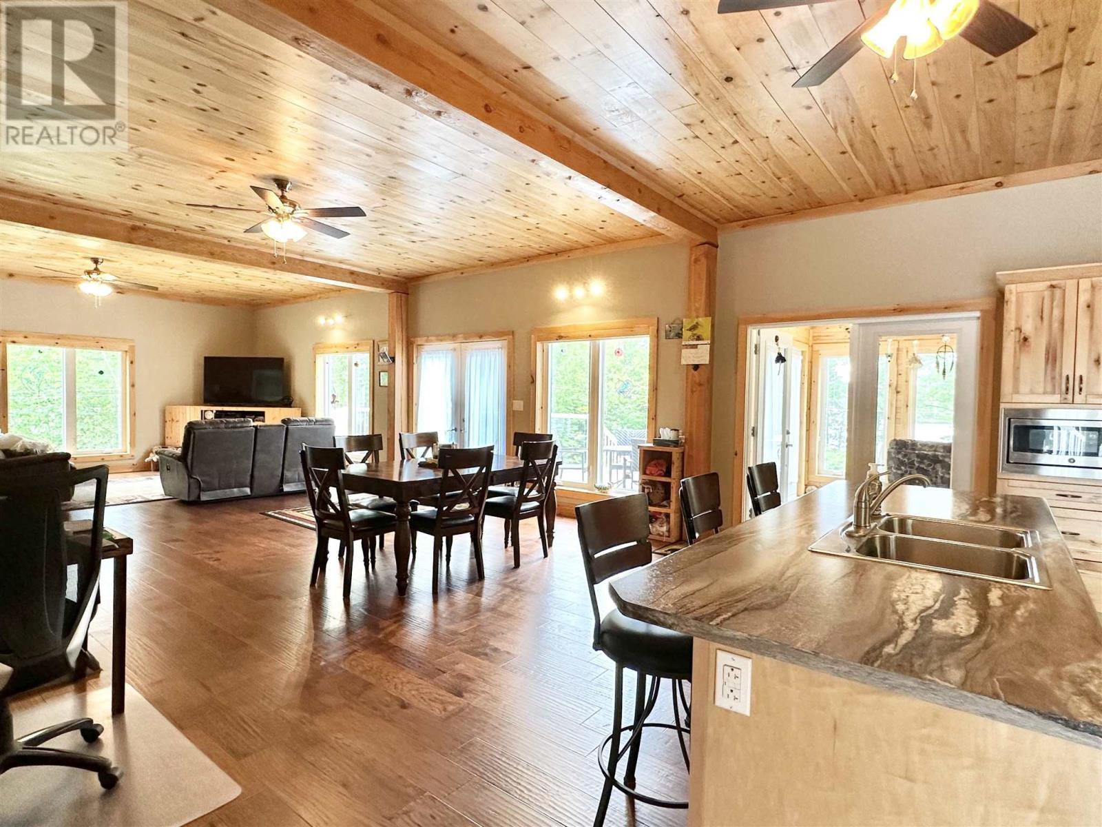 












837 Stanrock RD

,
Elliot Lake,




Ontario
P5A2S9

