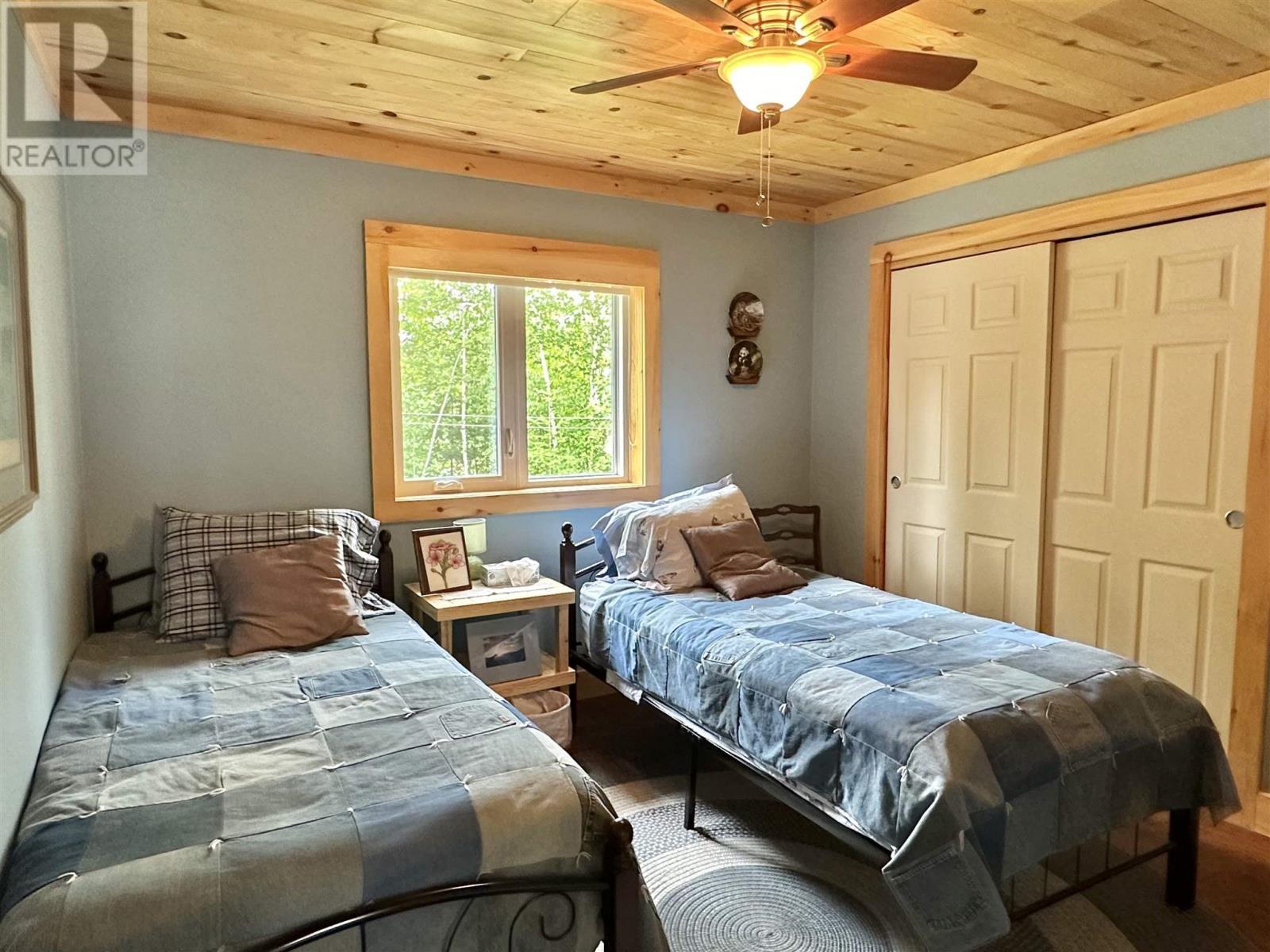 












837 Stanrock RD

,
Elliot Lake,




Ontario
P5A2S9

