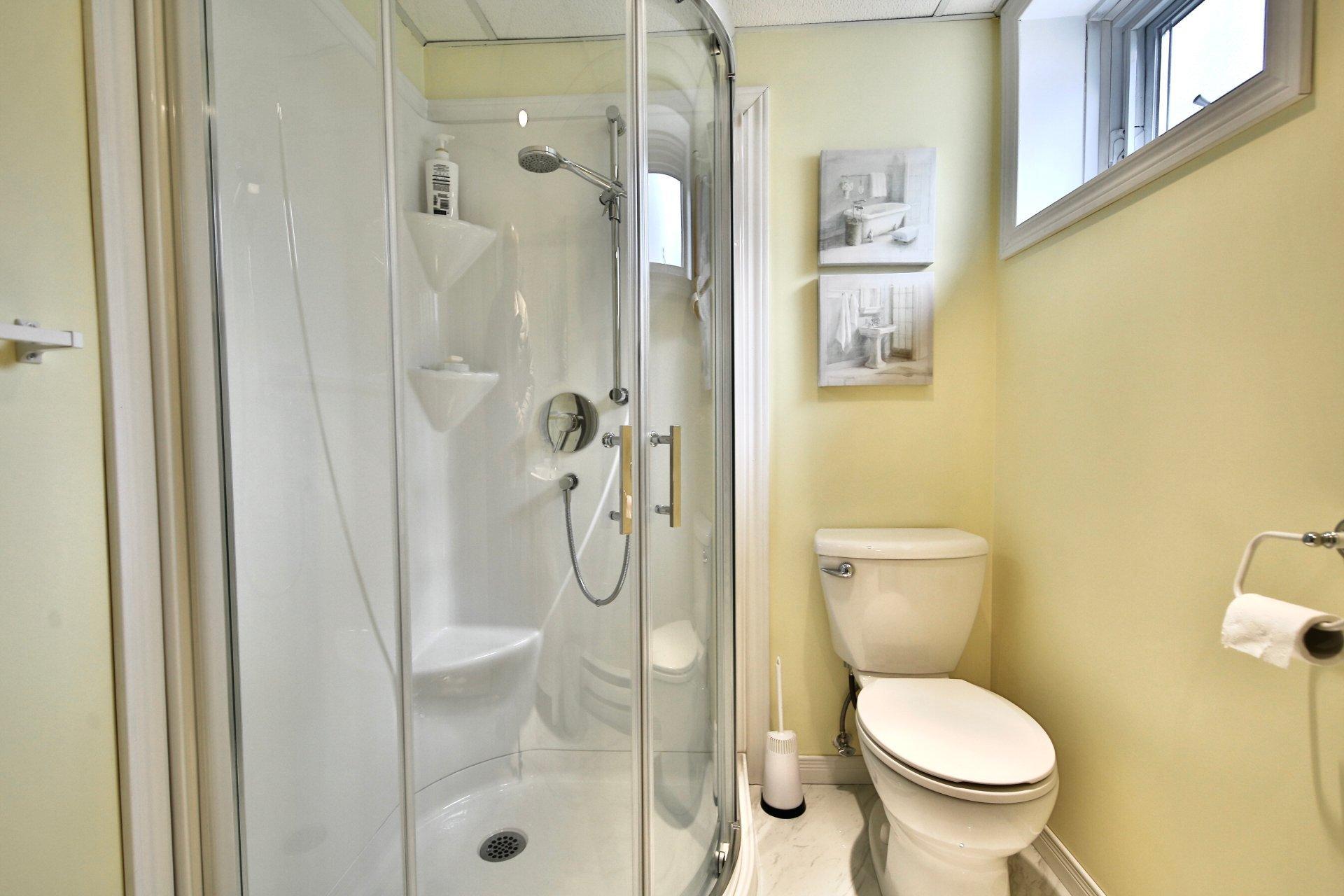 









1085


Rue Potvin

,
Beloeil,




QC
J3G3S6

