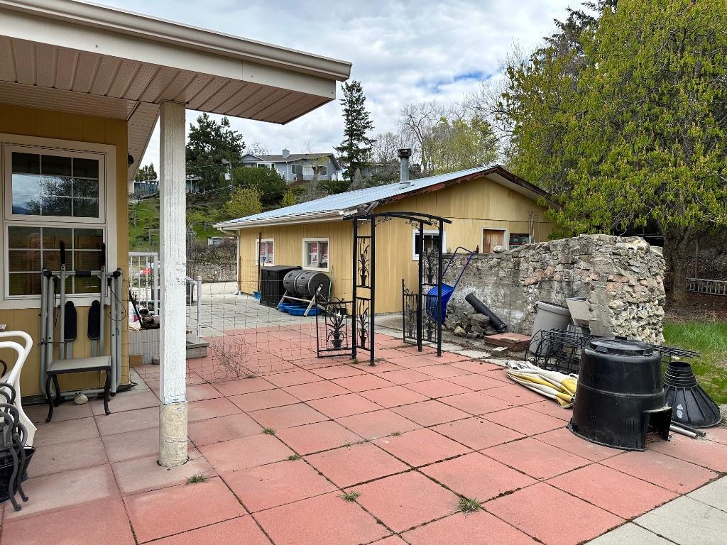 









7848


Okanagan Landing Bench

Road,
Vernon,







BC
V1H 1H3

