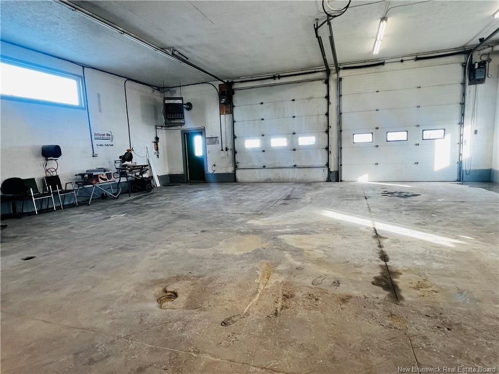 









2020


Industrial

,
Bathurst,




NB
E2A 4W7

