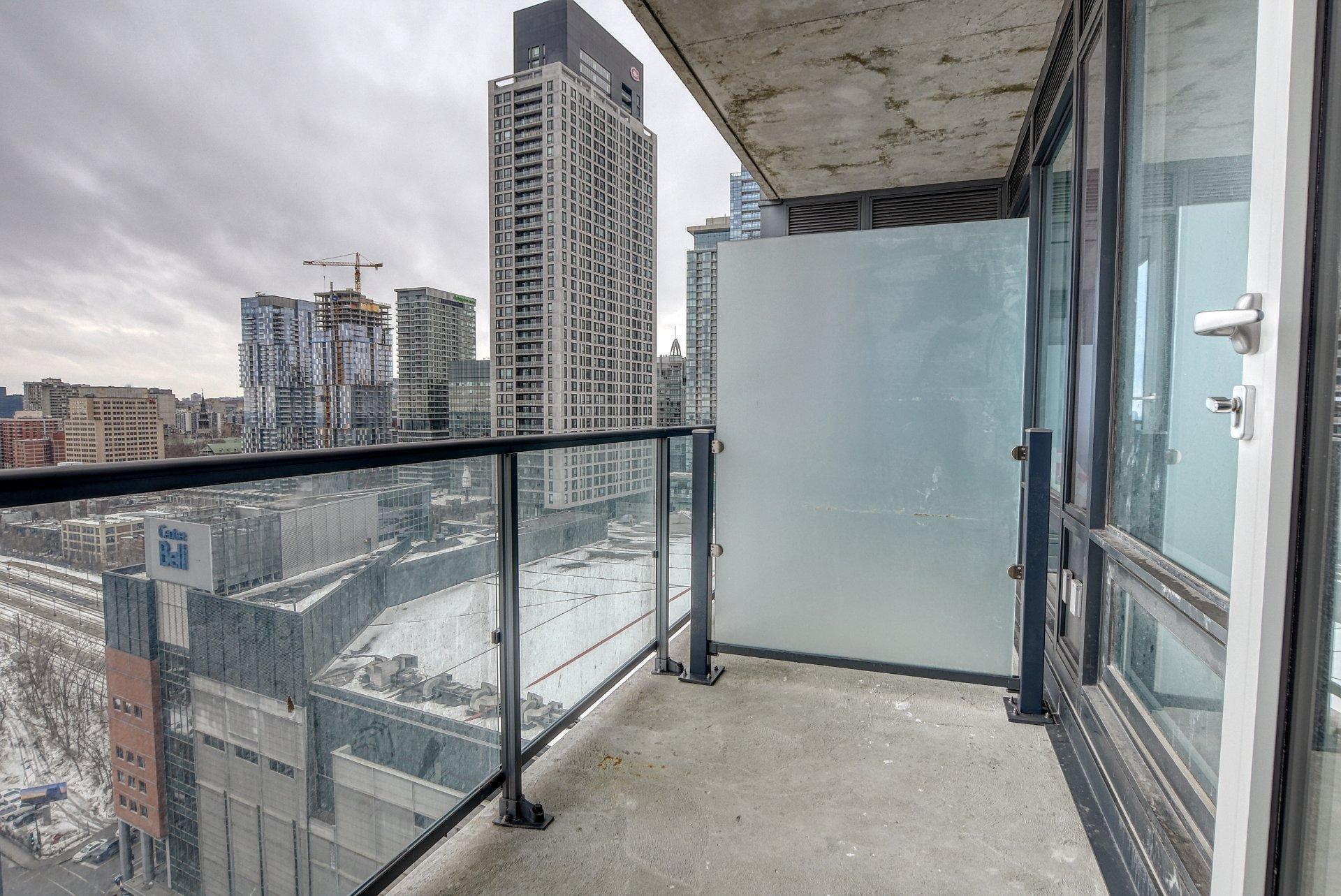 









1188


Rue St-Antoine O.

, 2605,
Montréal (Ville-Marie),




QC
H3C1B4


