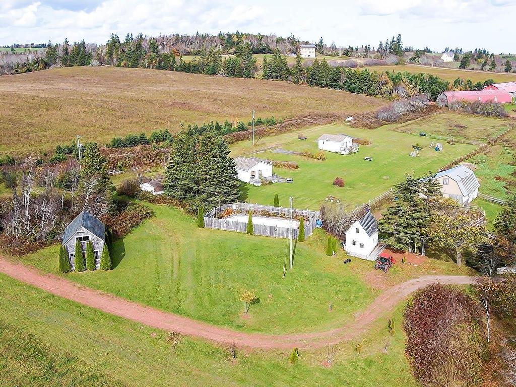 












5459 Route 13

,
New Glasgow,




PE
C0A 1N0

