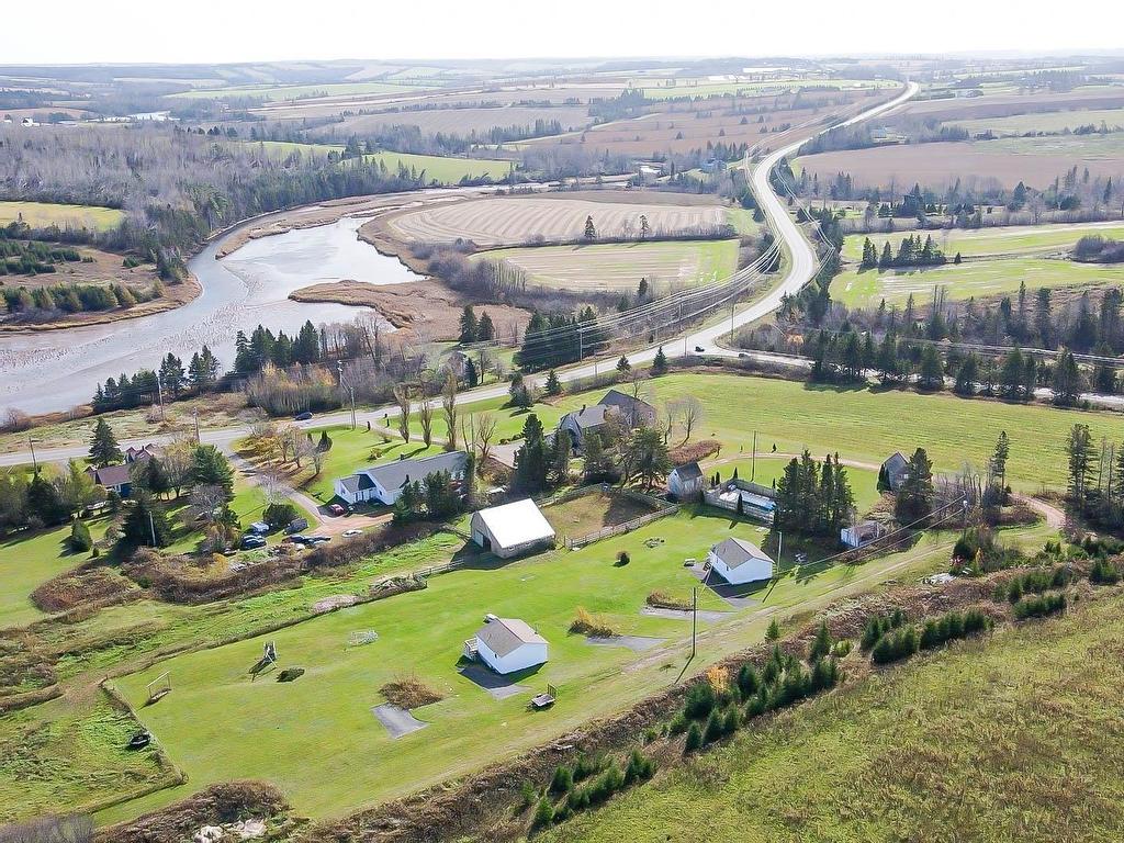 












5459 Route 13

,
New Glasgow,




PE
C0A 1N0

