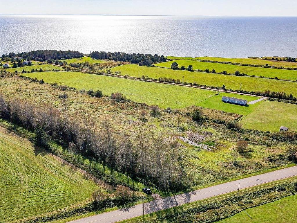 












Acreage Route # 19

,
Canoe Cove,







PE
C0A 1H7


