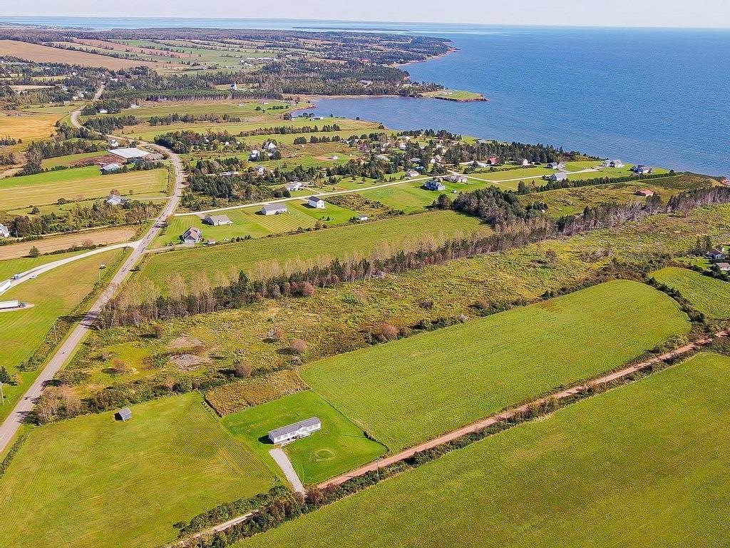 












Acreage Route # 19

,
Canoe Cove,







PE
C0A 1H7

