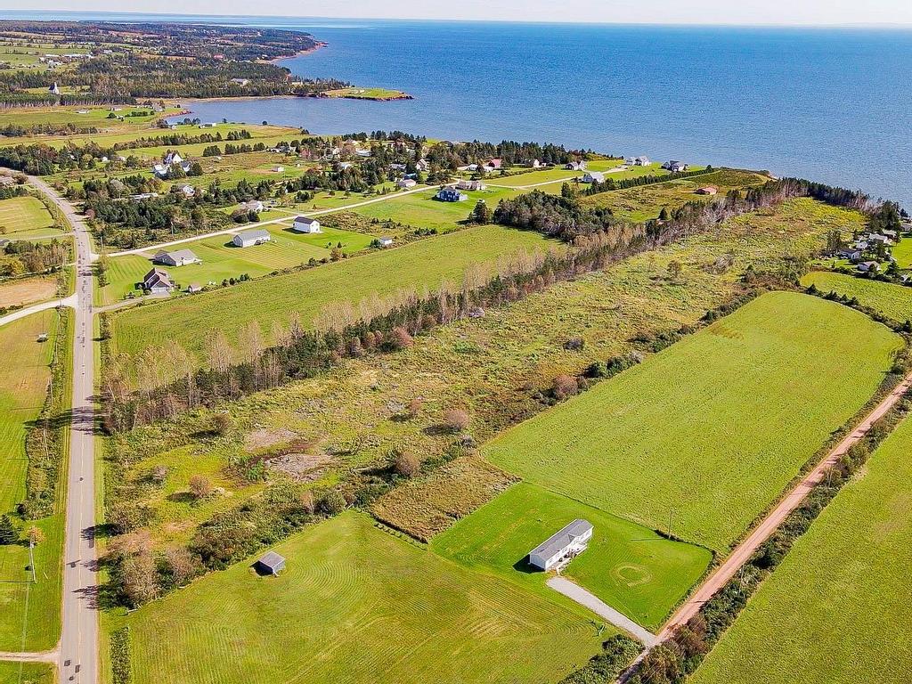 












Acreage Route # 19

,
Canoe Cove,







PE
C0A 1H7

