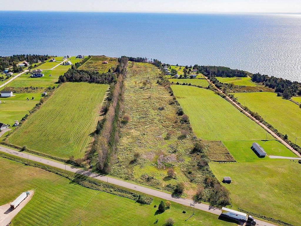 












Acreage Route # 19

,
Canoe Cove,







PE
C0A 1H7

