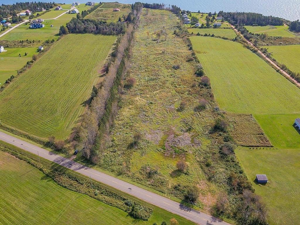












Acreage Route # 19

,
Canoe Cove,







PE
C0A 1H7


