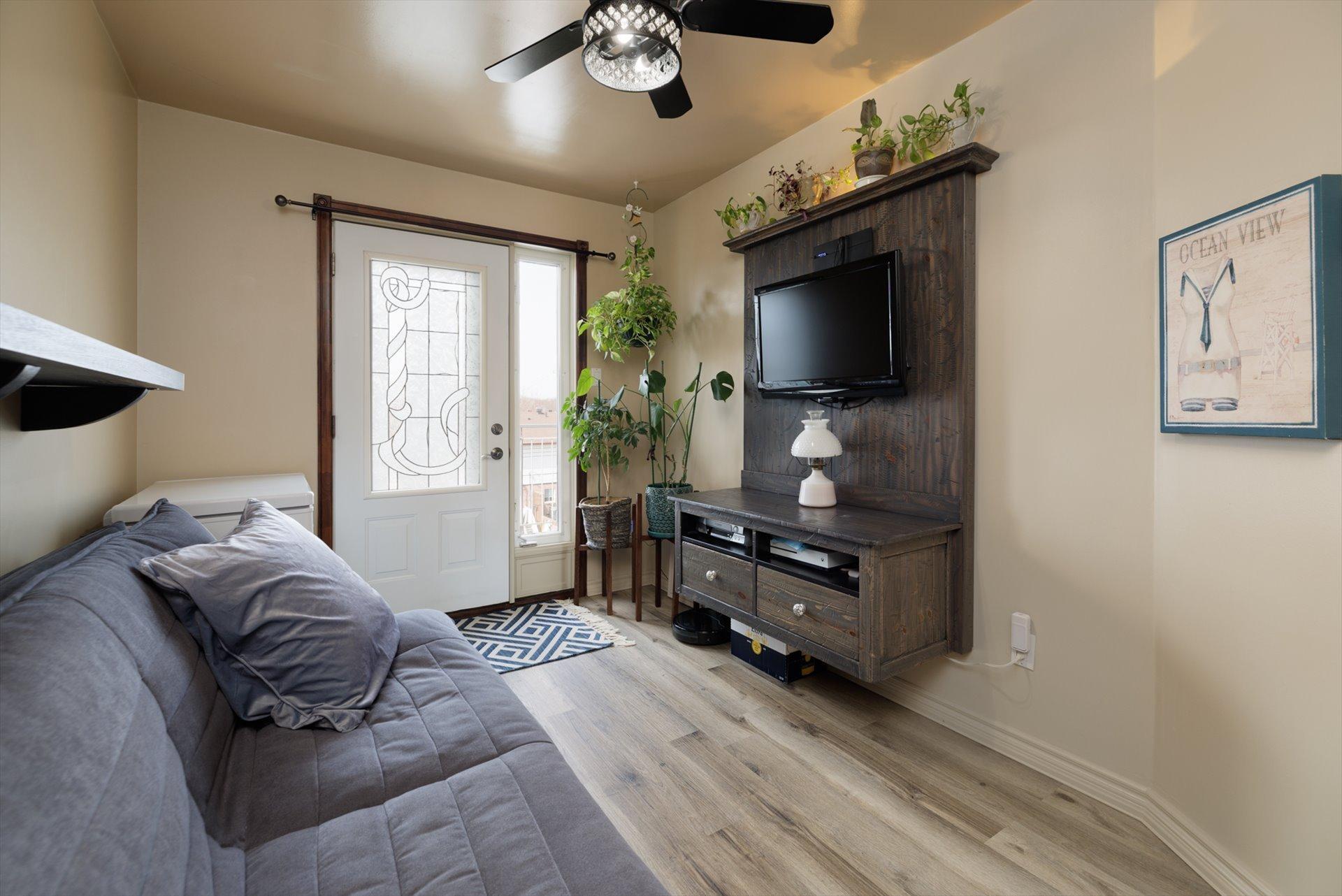 









14595


Rue Sherbrooke E.

, 302,
Montréal (Rivière-des-Prairies/Pointe-aux-Trembles),




QC
H1A5N8


