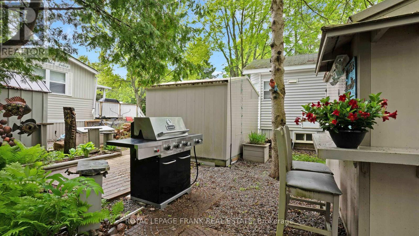 












81 - 2152 COUNTY ROAD 36 ROAD

,
Kawartha Lakes (Verulam),




Ontario
K0M1L0

