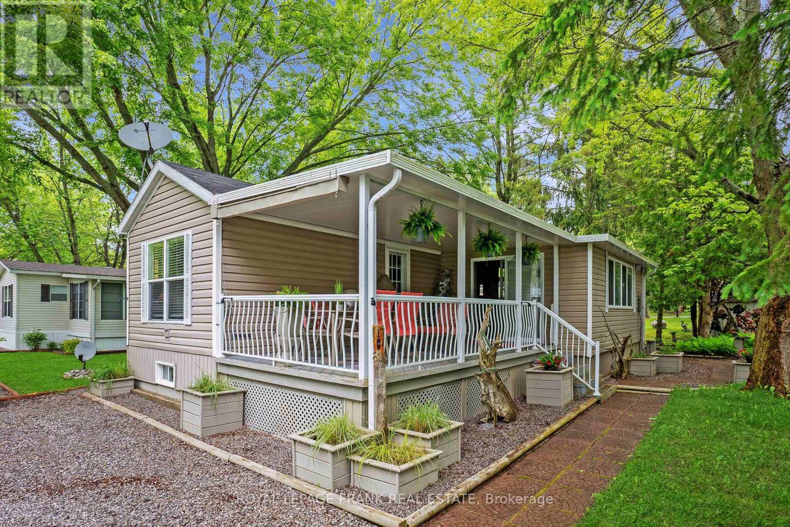 












81 - 2152 COUNTY ROAD 36 ROAD

,
Kawartha Lakes (Verulam),




Ontario
K0M1L0

