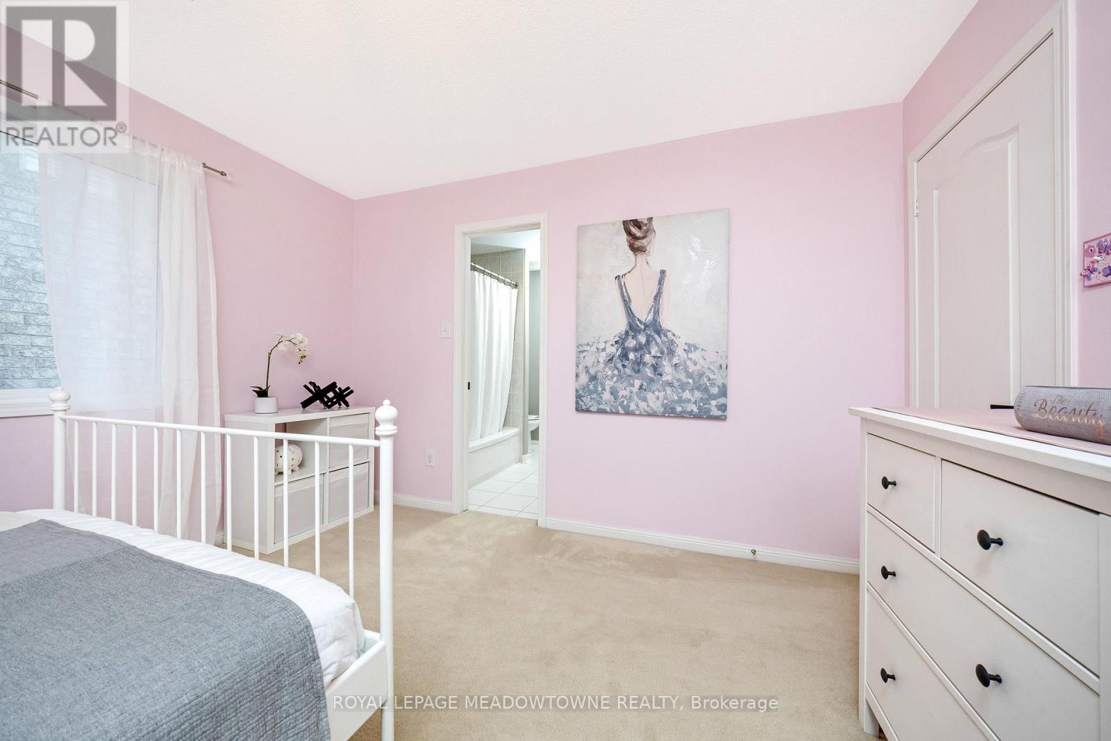












1414 HEARST BOULEVARD

,
Milton,




Ontario
L9T6M6

