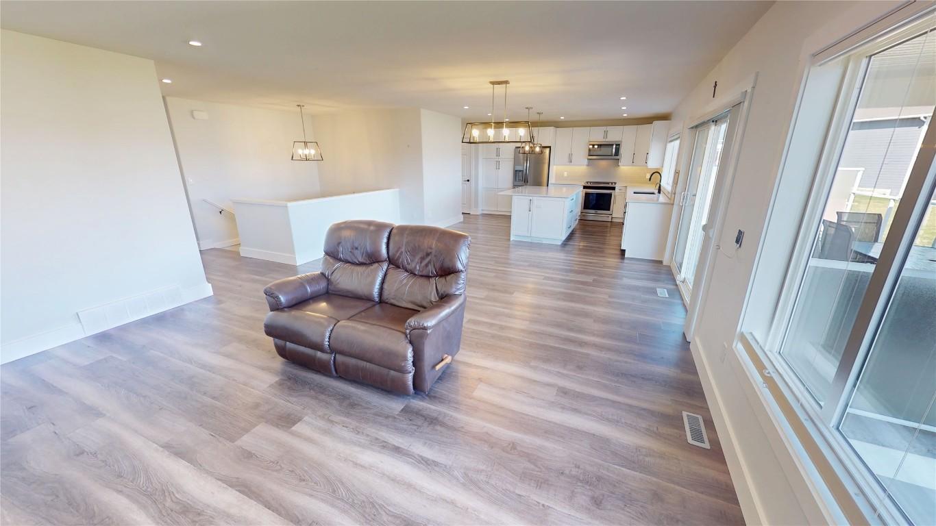 









350


Legacy Lookout

,
Cranbrook,




BC
V1C 0E4

