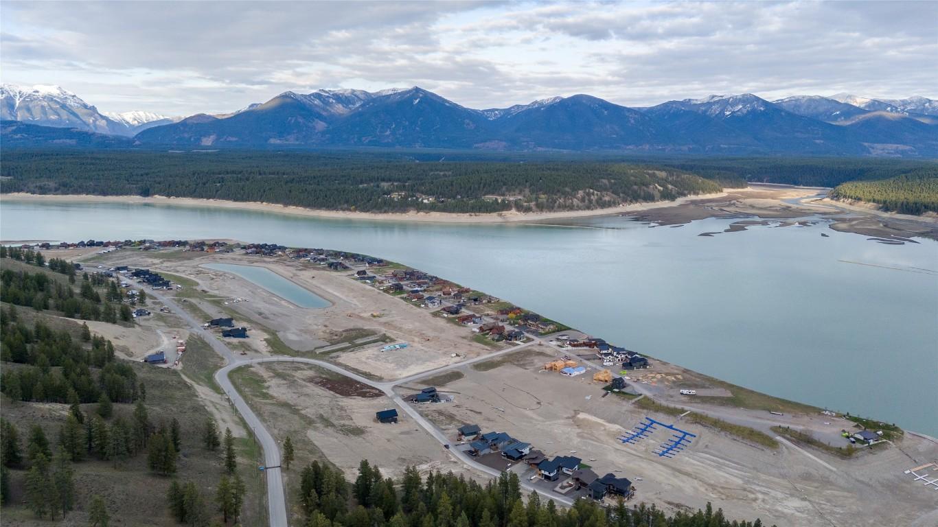 









Lot 17


MARCER

Drive,
Lake Koocanusa,







BC
V0B 1T5

