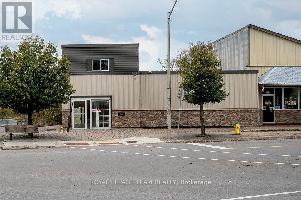 












433 DONALD B MUNRO DRIVE

,
Ottawa,




Ontario
K0A1L0

