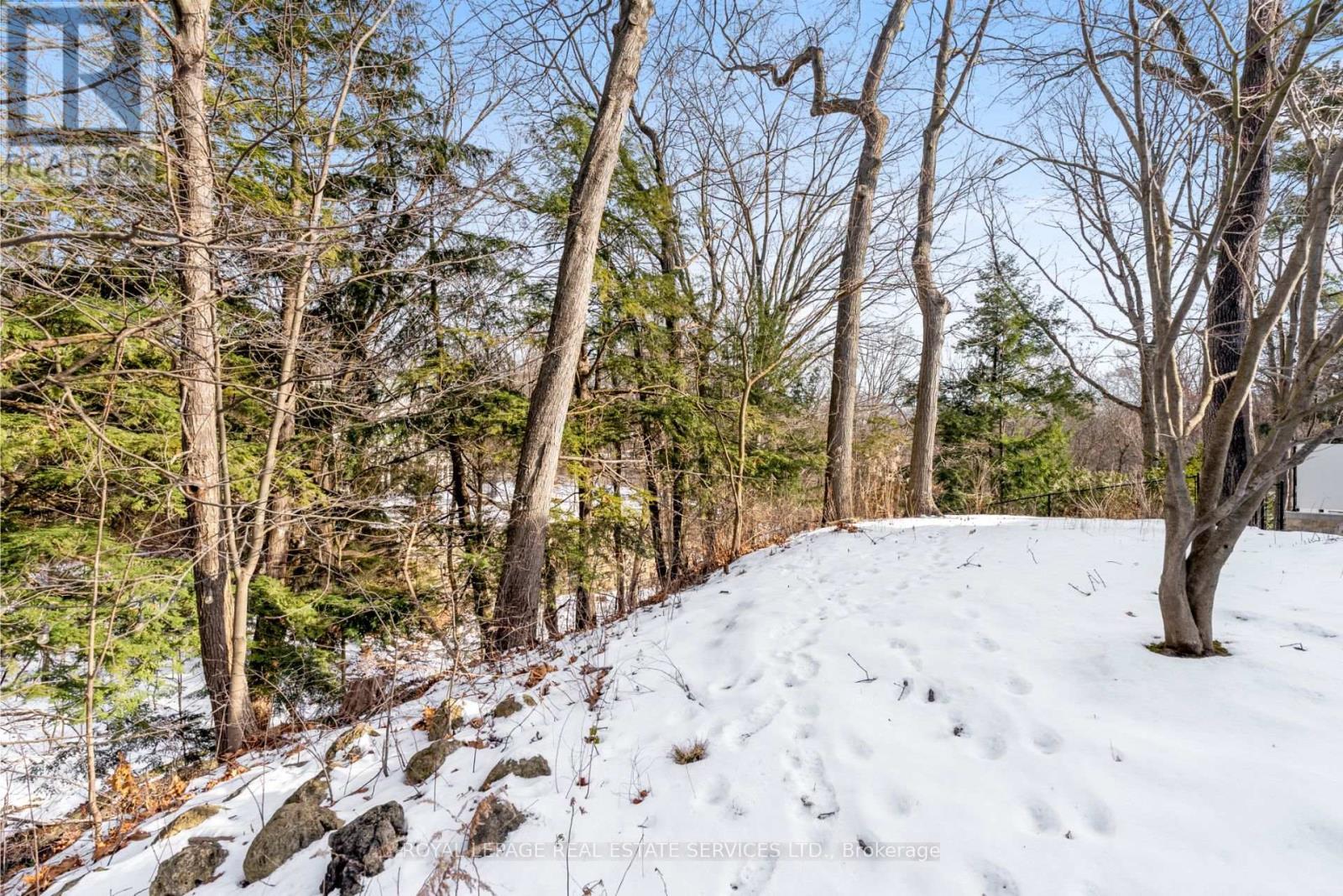 












89 VALECREST DRIVE

,
Toronto,




Ontario
M9A4P5

