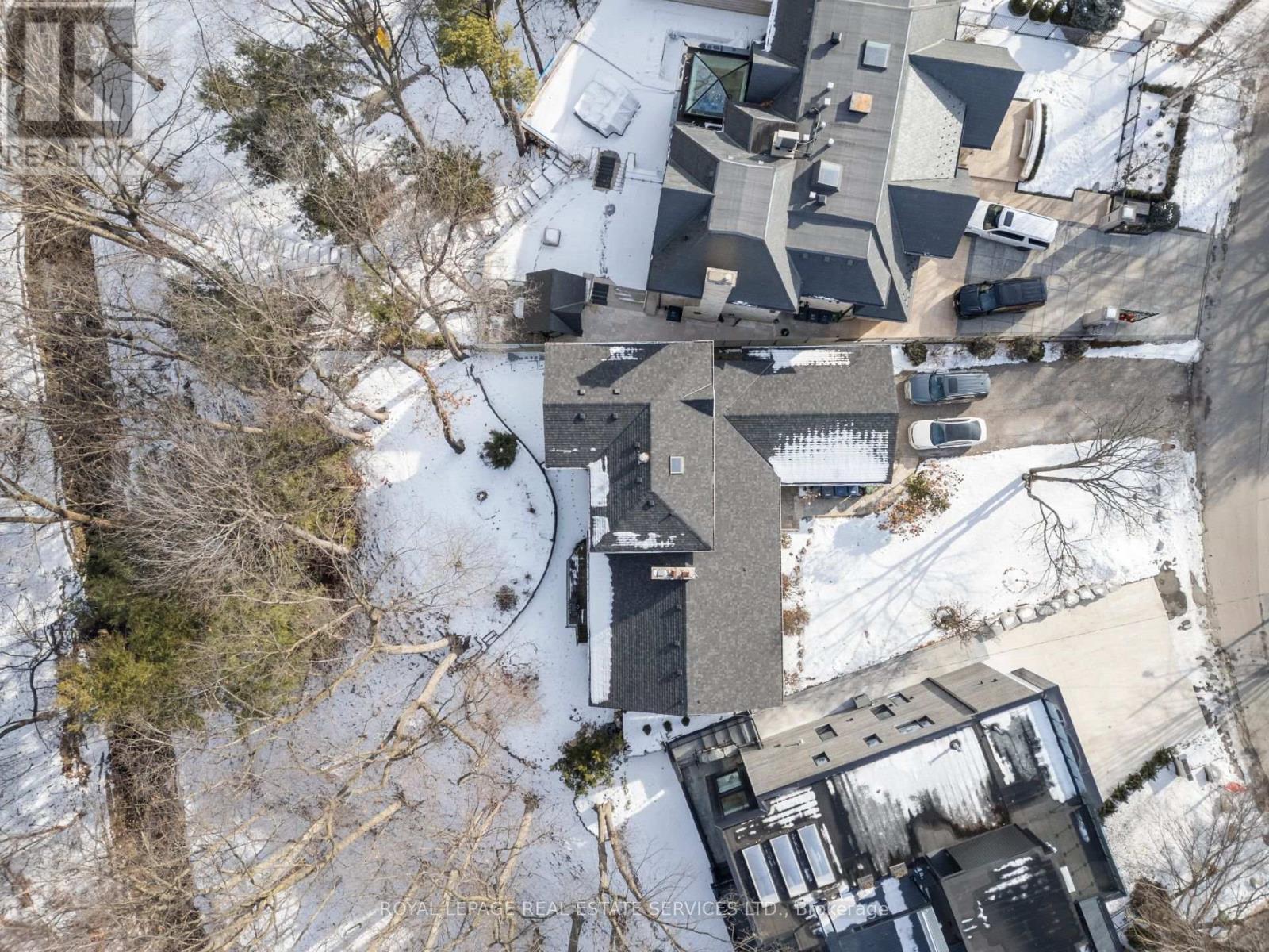 












89 VALECREST DRIVE

,
Toronto,




Ontario
M9A4P5

