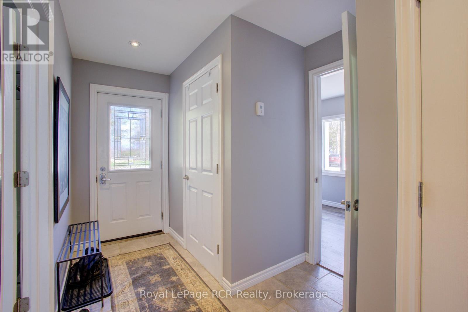 












9208 WELLINGTON RD 14 ROAD

,
Wellington North,




Ontario
N0G2E0

