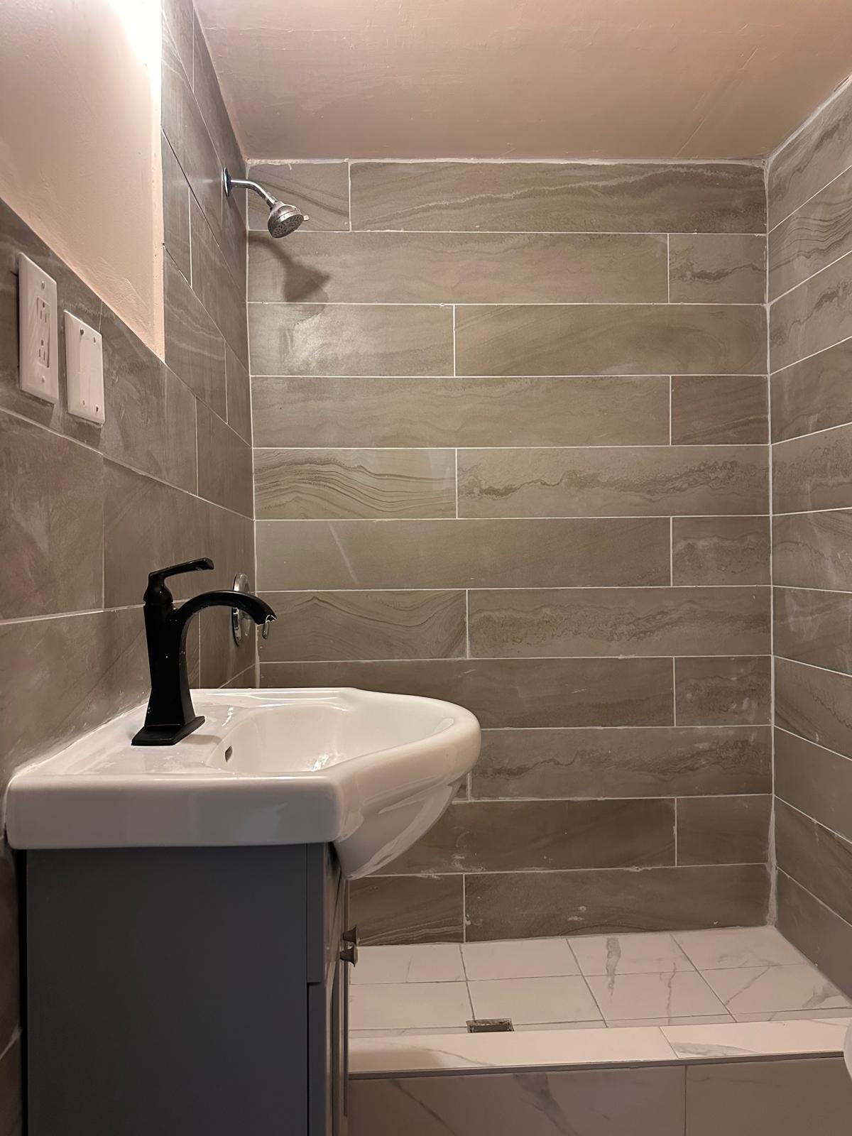 









10532


Av. Pigeon

,
Montréal (Montréal-Nord),




QC
H1G5T9

