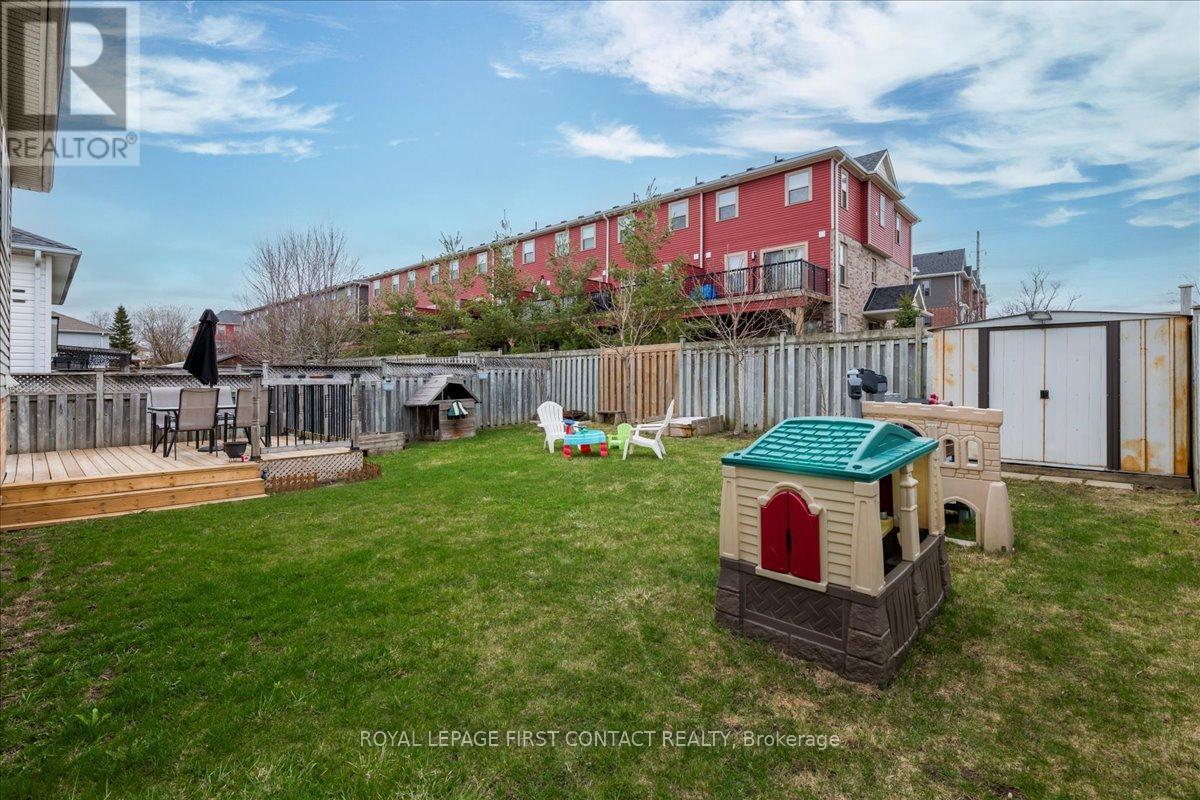 












68 DRAPER CRESCENT

,
Barrie,




Ontario
L4N6B1


