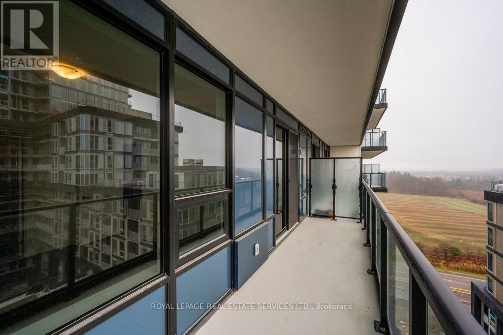 












1014 - 3220 WILLIAM COLTSON AVENUE

,
Oakville,




Ontario
L6H7X9

