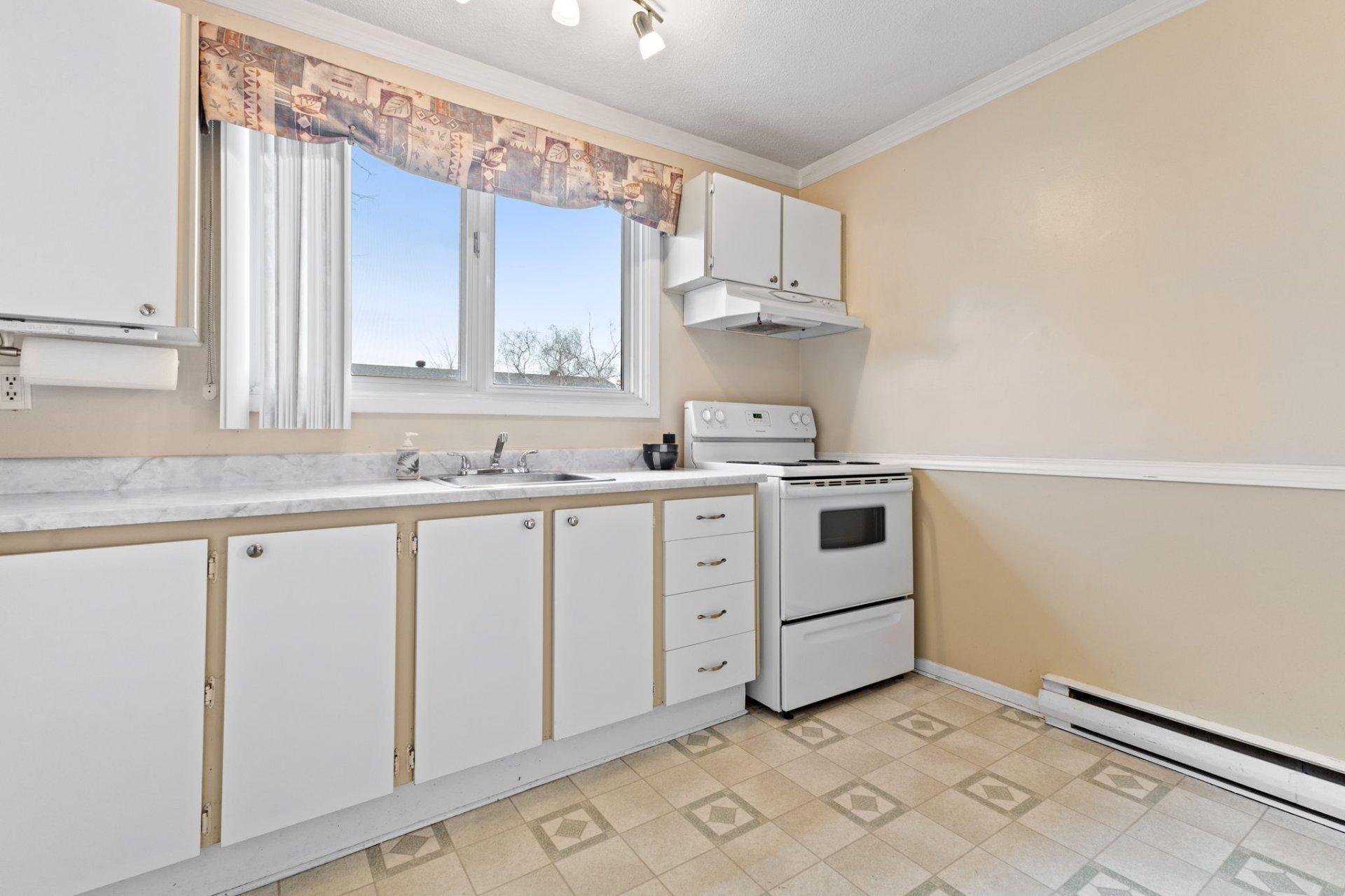 









67


Rue Clermont

,
Gatineau (Gatineau),




QC
J8T5H7

