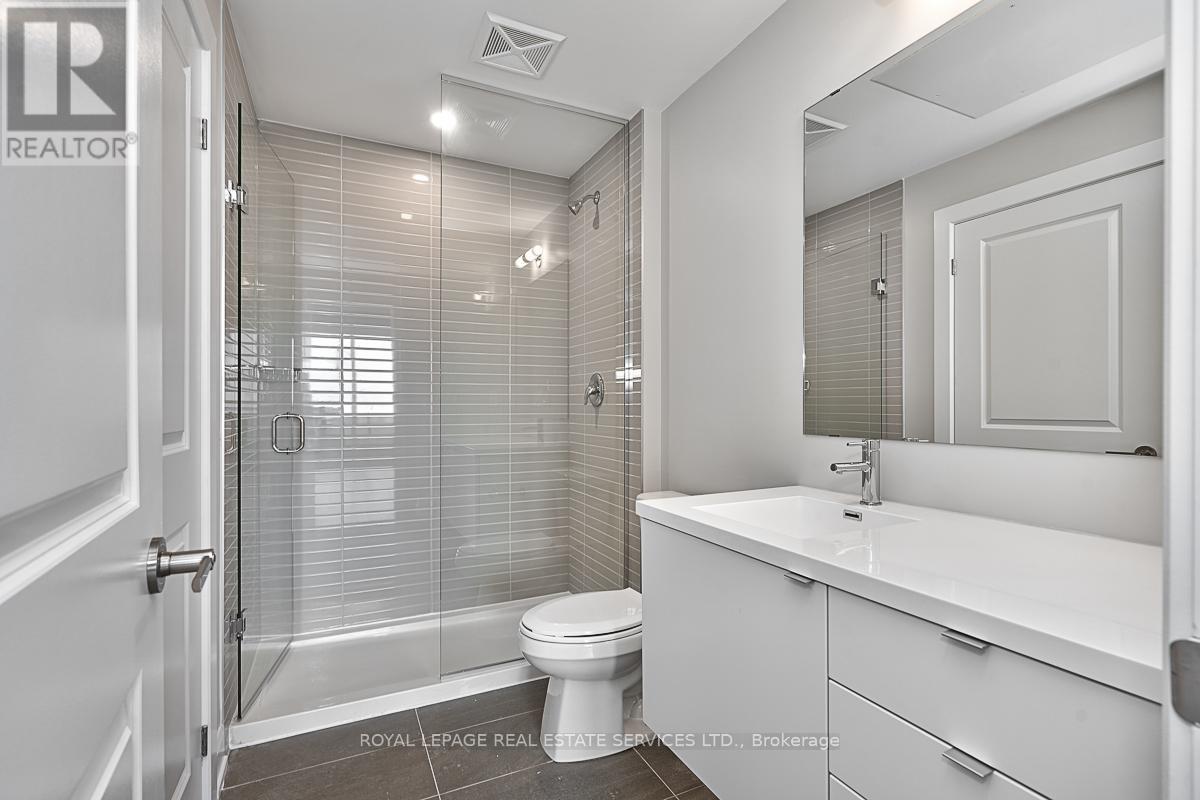 












521 - 3200 WILLIAM COLTSON AVENUE

,
Oakville,




Ontario
L6H7W6

