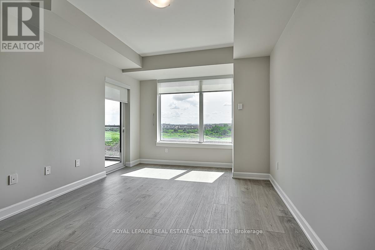 












521 - 3200 WILLIAM COLTSON AVENUE

,
Oakville,




Ontario
L6H7W6

