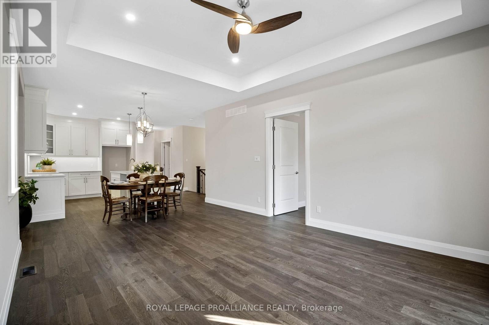 












94B SANFORD STREET

,
Brighton,




Ontario
K0K1H0


