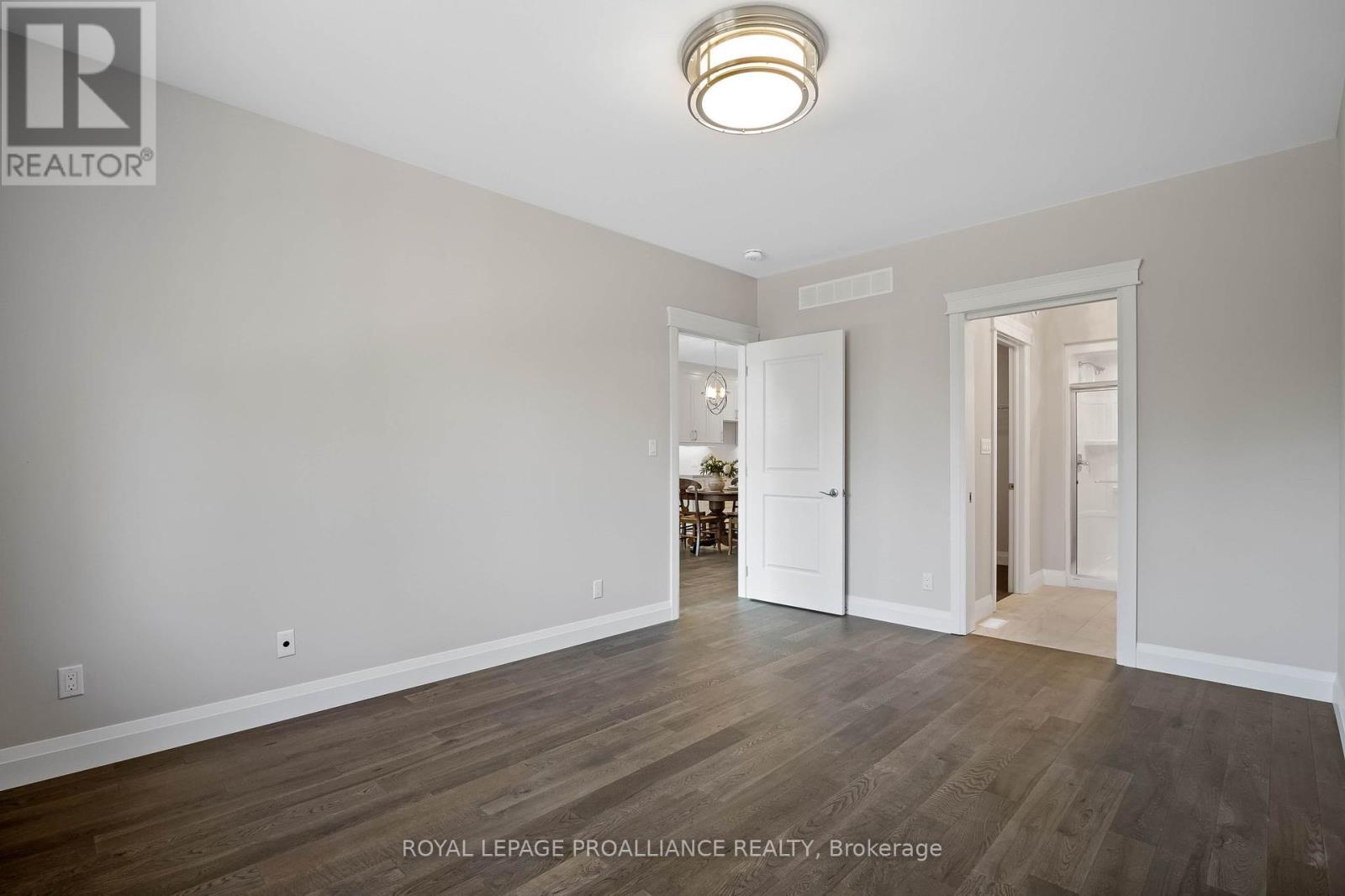 












94B SANFORD STREET

,
Brighton,




Ontario
K0K1H0

