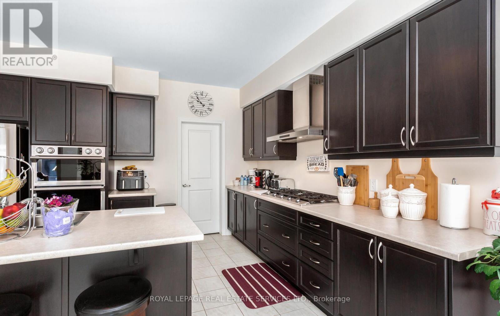 












25 JENNER DRIVE

,
Brant,




Ontario
N3L0B5

