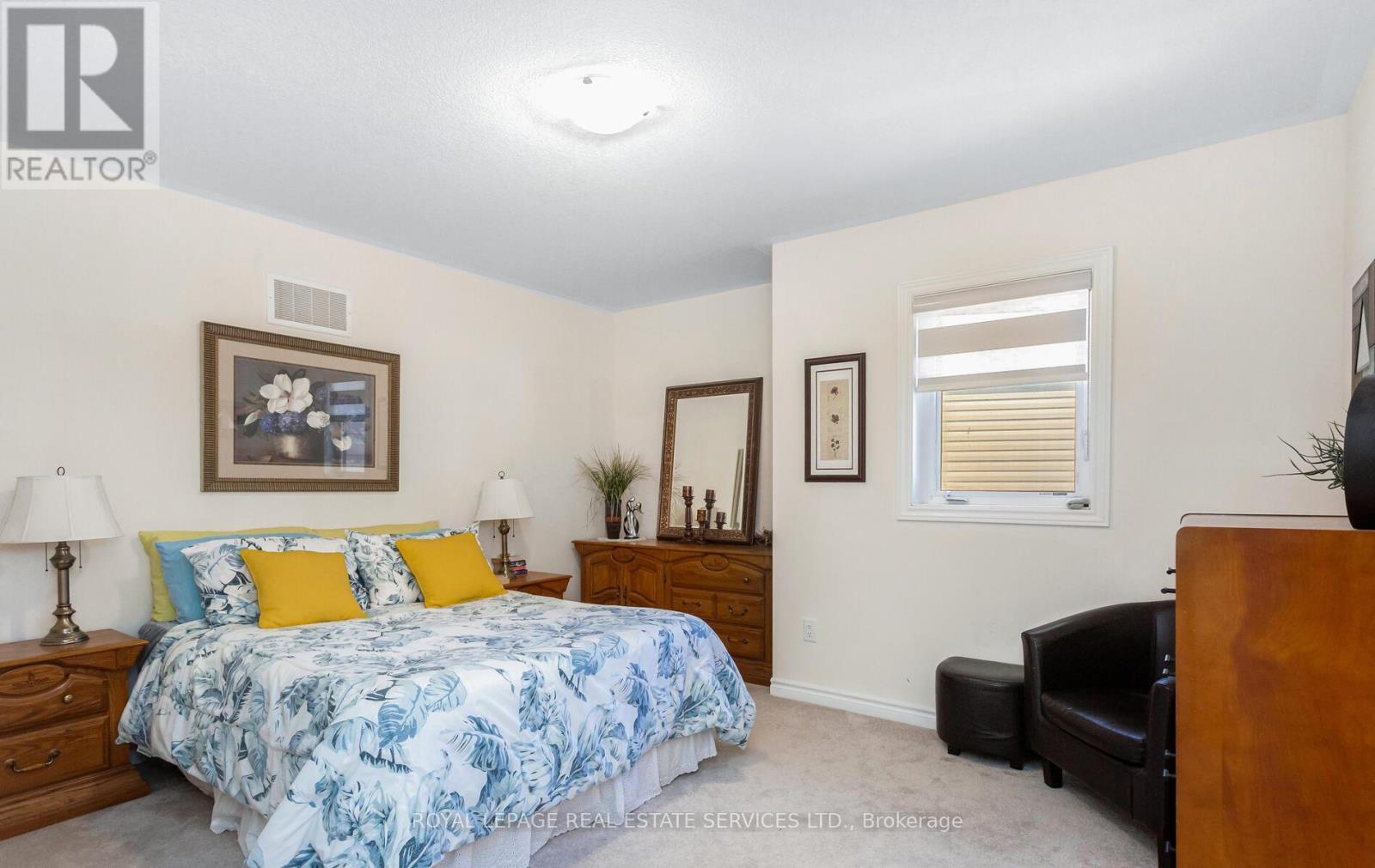 












25 JENNER DRIVE

,
Brant,




Ontario
N3L0B5

