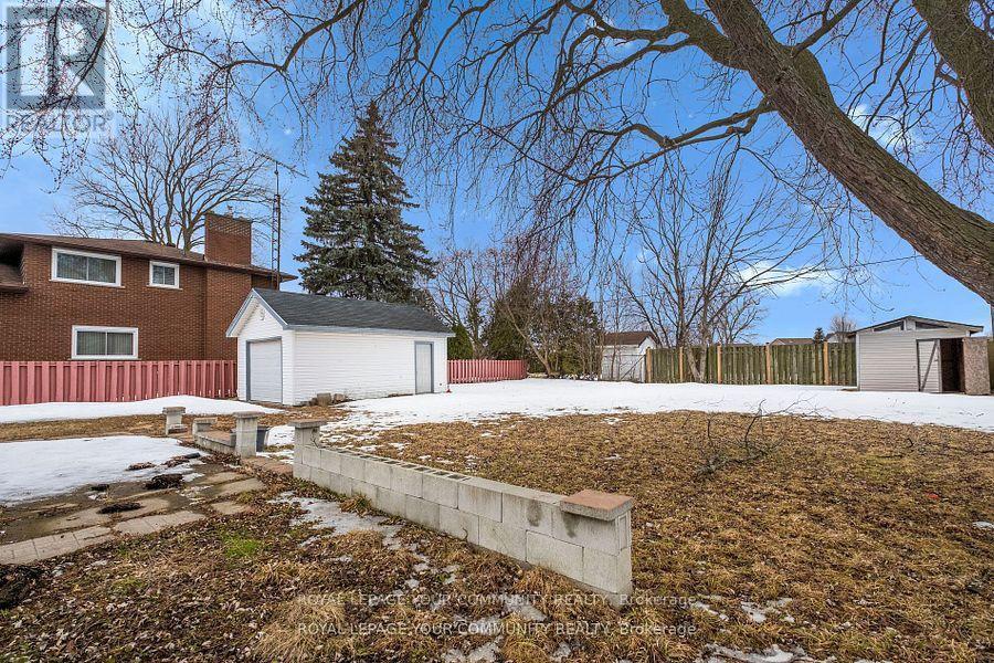 












7813 MULHERN STREET

,
Niagara Falls,




Ontario
L2H1B6

